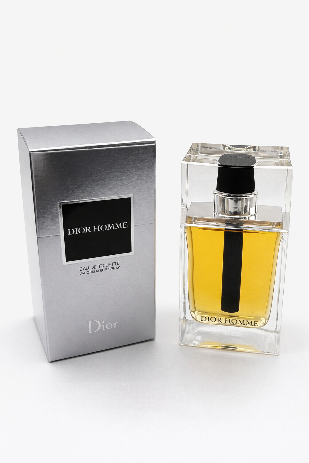 Descubre Dior Homme 2011 de 100 ml. Perfume vintage de colección ideal como regalo original para hombre. Unidad única disponible.
